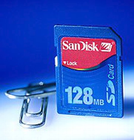 Bild SanDisk Secure Digital-Wechselspeicherkarte 128 Mbyte [Foto: SanDisk] [Foto: Foto: SanDisk]