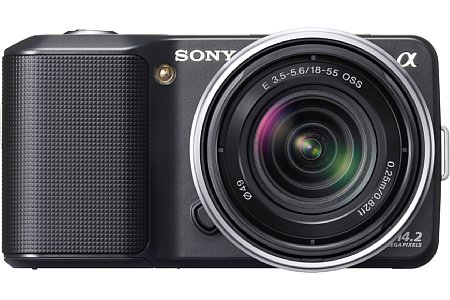 Sony NEX-3 mit 18-55 mm. [Foto: Sony]