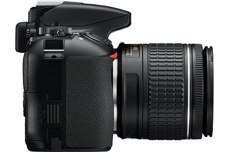 Bild Nikon D3500 mit AF-P 18-55 mm VR. [Foto: Nikon]
