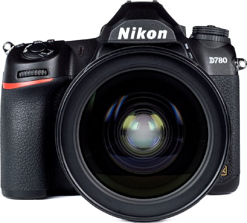 Bild Das aus Metall und Kunststoff bestehende Gehäuse der Nikon D780 ist gegen Staub und Spritzwasser abgedichtet. [Foto: MediaNord]