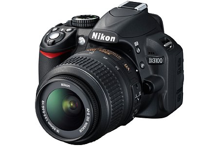 Nikon D3100 mit 18-55 mm VR [Foto: Nikon]