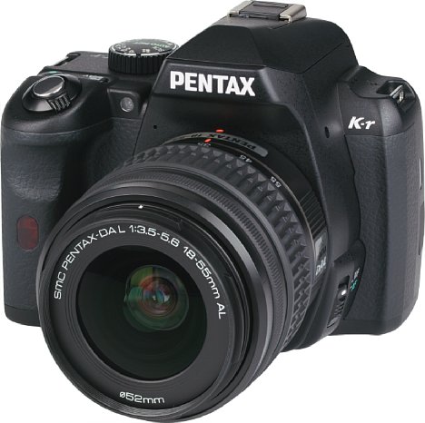 Bild Pentax K-r mit SMC DAL 1:3.5-5.6 18-55 mm AL [Foto: MediaNord]
