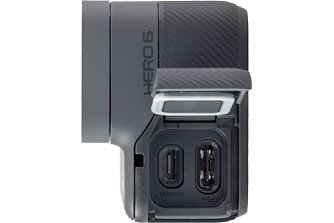 Bild Unter den Anschlüssen der GoPro Hero5- bis Hero7-Modellen befindet sich eine (Micro-)HDMI-Buchse. Wenn man bei den neueren Modellen Hero8 bis Hero10 einen HDMI-Anschluss braucht, muss man ein MediaMod-Modul zukaufen. [Foto: MediaNord]