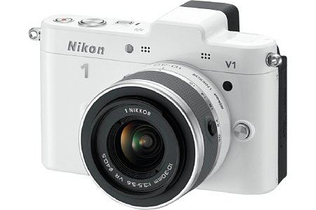 Nikon 1 V1 mit 1 Nikkor VR 10-30mm [Foto: Nikon]