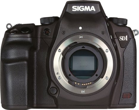 Bild Sigma SD1 mit 17-50 mm 2.8 EX DC OS HSM [Foto: MediaNord]