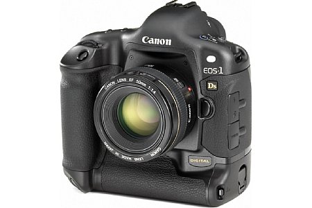 Digitalkamera Canon EOS-1Ds [Foto: Canon]