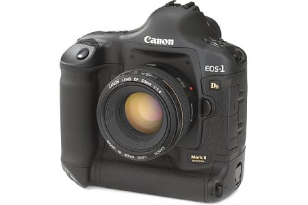 Digitalkamera Canon EOS-1Ds Mark II [Foto: Canon]