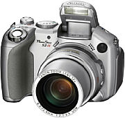 Digitalkamera Canon PowerShot S2 IS [Foto: Canon Deutschland]