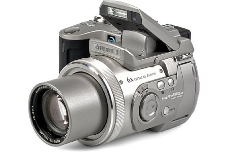 Digitalkamera Fujifilm FinePix 4900 Zoom [Foto: Fujifilm]