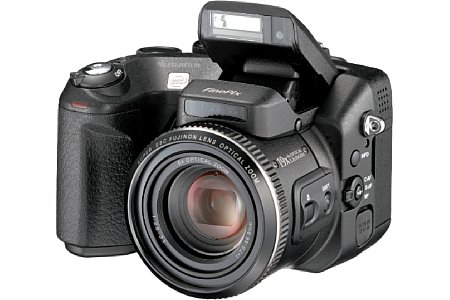 Digitalkamera Fujifilm FinePix S7000 [Foto: Fujifilm Europe]