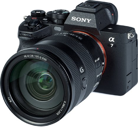 Bild Sony Alpha 7 IV mit 24-105 mm. [Foto: MediaNord]
