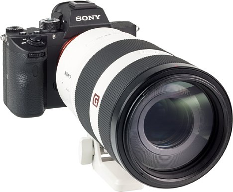 Bild Das 77mm-Filtergewinde des Sony FE 100-400 mm F4.5-5.6 GM OSS besteht leider ebenfalls aus Kunststoff. [Foto: MediaNord]