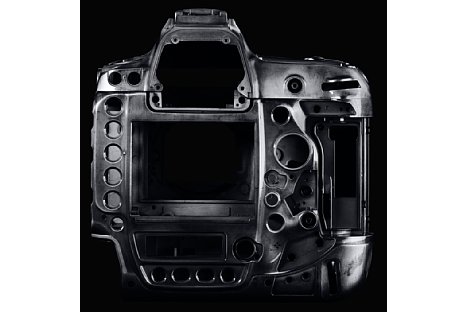 Bild Die Nikon D6 besitzt ein robustes Gehäuse aus einer Magnesiumlegierung. [Foto: Nikon]