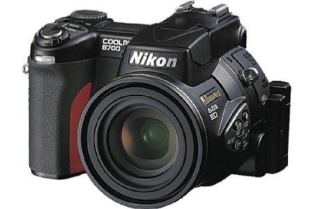Digitalkamera Nikon Coolpix 8700 [Foto: Nikon Deutschland]