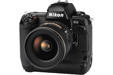 Digitalkamera Nikon D1X [Foto: Nikon]