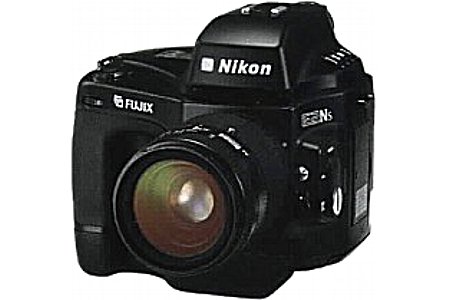Digitalkamera Nikon E2NS [Foto: Nikon]
