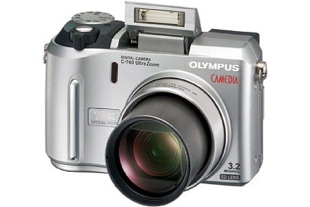 Digitalkamera Olympus C-740 Ultra Zoom [Foto: Olympus Europe]
