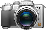 Digitalkamera Panasonic Lumix DMC-FZ5 [Foto: Panasonic Deutschland]