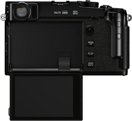 Bild Der Touchscreen der Fujifilm X-Pro3 wird erst sichtbar, wenn man ihn nach unten klappt. Auf einem normalen Stativ ist allerdings bei 90 Grad Schluss – dann kann man den Bildschirm nur von oben einsehen. [Foto: Fujifilm]
