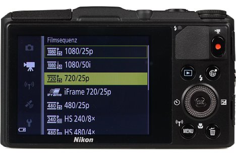 Bild Beim 7,5 Zentimeter großen Bildschirm der Nikon Coolpix S9700 handelt es sich zwar um keinen Touchscreen, er löst mit 921.000 Bildpunkten aber fein auf. [Foto: MediaNord]