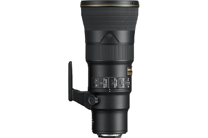 Bild Das Nikon AF-S 500 mm F5,6E PF ED VR ist mit zahlreichen Schaltern zur optimalen Steuerung versehen. [Foto: Nikon]