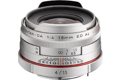 Bild Das HD Pentax DA 15 mm 4.0 ED AL Limited wird es wie alle anderen Objektive der Serie in Schwarz und Silber geben. [Foto: Pentax]