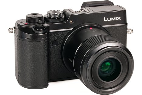 Bild An der Panasonic Lumix DMC-GX8 macht das Lumix G Macro 30 mm 2,8 Asph. O.I.S. eine ausgesprochen gute Figur. Die höchste Auflösung wird bereits bei Offenblende erreicht, verzeichnungsfrei ist es auch. [Foto: MediaNord]