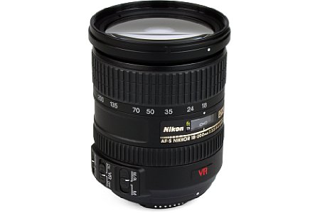 Nikon AF-S DX G IF-ED VR 3.5-5.6 18-200 mm [Foto: Imaging One GmbH]