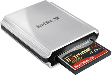 Sandisk CF-Reader mit 4 GByte CF-Karte [Foto: SanDisk]