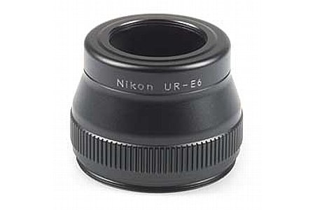 Vorsatzobjektiv-Adapter Nikon UR-E6 28 mm [Foto: Imaging One]