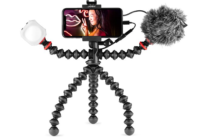 Bild Das Joby GorillaPod Vlogging-Kit bietet fürs Smartohone eine stabile Halterung, ein Tischstativ, eine LED-Leuchte mit Diffusoer-Aufsatz und ein Mikrofon mit Windschutz. [Foto: Joby]