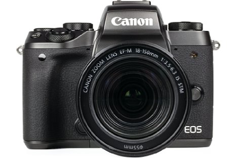 Bild Sogar am Bajonett in Handgriffnähe hat Canon bei der EOS M5 noch eine Funktionstaste untergebracht, die sich aber im Gegensatz zu den anderen Tasten sehr billig anfühlt. [Foto: MediaNord]