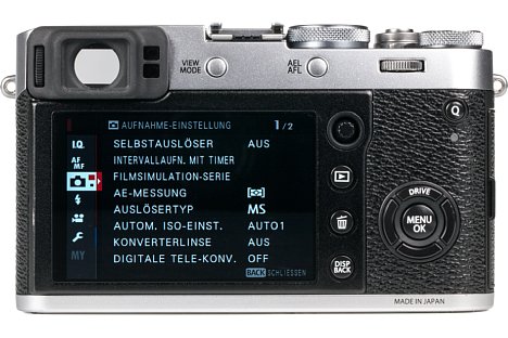 Bild Als einzige Kompaktkamera am Markt verfügt die Fujifilm X100F über einen optischen Sucher. Der Clou: Es lassen sich digital Informationen einblenden bis hin zu einer Fokuslupe. Wer möchte, schaltet den Sucher auf vollelektronischen Betrieb um. [Foto: MediaNord]