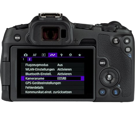 Bild Genauso lässt sich auch der Touchscreen bei der Canon EOS R8 schwenken und drehen. [Foto: MediaNord]