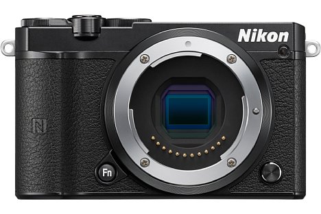 Bild Der 1"-Sensor der Nikon 1 J5 löst 20,8 Megapixel auf und ist erstmals in der 1er-Serie im lichtempfindlicheren BSI-Verfahren aufgebaut. [Foto: Nikon]