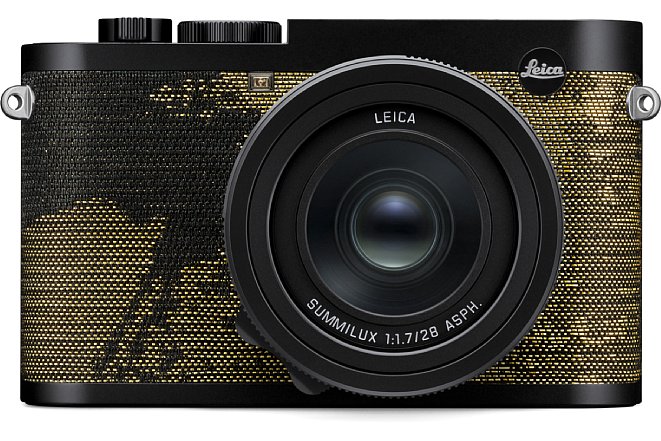 Bild Die "Belederung" der Leica Q2 Dawn by Seal besteht aus einem besonderen Stoff, der mit seiner Mischung aus schwarzem Polyester und goldenem Japan-Papier an eine Morgendämmerung erinnern soll. [Foto: Leica]