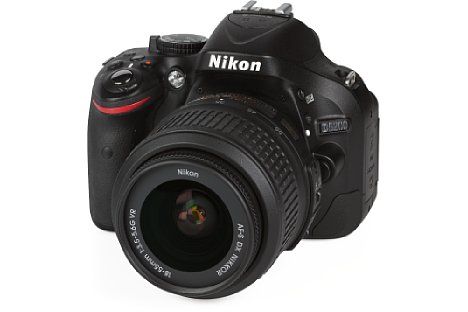 Bild Die Akkulaufzeit der Nikon D5200 klettert mit dem Firmwareupdate C 1.01 von 500 auf 540 Aufnahmen. [Foto: MediaNord]