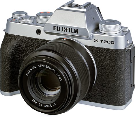 Bild An der X-T200 macht das Fujifilm XC 35 mm F2 sowohl optisch als auch optisch eine gute Figur (es sieht nicht nur gut aus, sondern auch die Bildqualität passt). [Foto: MediaNord]