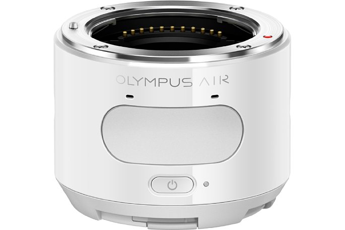 Bild Die Oberseite der Olympus Air A01 Smartphone-Zusatzkamera wird vom riesigen Auslöser dominiert. [Foto: Olympus Japan]