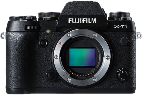 Bild Der X-Trans CMOS II Sensor der Fujifilm X-T1 ist bereits aus der X-E2 bekannt. Der APS-C-Sensor löst rund 16 Megapixel auf und benötigt dank spezieller Farbfilteranordnung keinen auflösungsmindernden Tiefpassfilter. [Foto: Fujifilm]