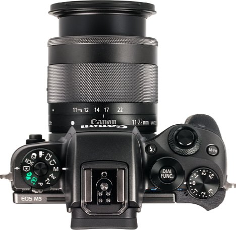 Bild Das Canon EF-M 11-22 mm 4-5.6 IS STM zeigt eine gute Bildqualität, selbst Gegenlicht kann ihm nichts anhaben. Dass es die Gegenlichtblende nur als optionales Zubehör gibt, ist daher verschmerzbar. [Foto: MediaNord]
