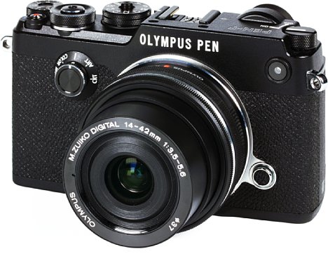 Bild Olympus Pen-F mit 14-42 mm ED EZ. [Foto: MediaNord]