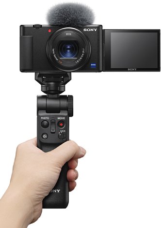 Bild Die Sony ZV-1 war von vornherein als Vlogger- und Videokamera mit guter Foto-Funktion konzipiert, daher ist es nur logisch, dass sie als erstes dieses Update erhält. Sony will aber auch weitere Kameras mit UVC und UAC nachrüsten. [Foto: Sony]