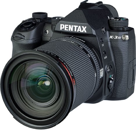 Bild Pentax K-3 Mark III mit HD DA 16-85 mm F3,5-5,6 ED DC WR. [Foto: MediaNord]