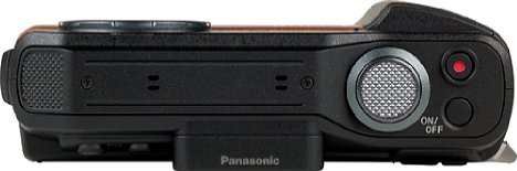 Bild Die Oberseite der Panasonic Lumix DC-FT7 hält lediglich den straffen Auslöser, den dedizierten Videoauslöser und den Ein- und Ausschalter bereit. [Foto: MediaNord]