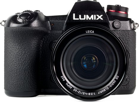 Bild Knapp 1.700 Euro UVP kostet die Panasonic Lumix DC-G9. Mit dem abgebildeten und empfehlenswerten Setobjektiv Leica DG Vario 12-60 mm 2.8-4 werden sogar fast 2.300 Euro fällig. [Foto: MediaNord]