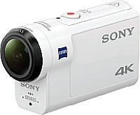 Die 4K-Actioncam FDR-X3000R von Sony besitzt ein verbessertes Zeiss Tessar Objektiv mit 17 Millimetern Brennweite. [Sony]