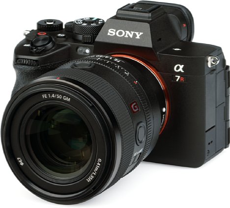 Bild Das Filtergewinde des Sony FE 50 mm F1.4 GM besteht lediglich aus Kunststoff. Dank elf Lamellen besitzt es eine sehr gleichmäßig runde Blende, das Bokeh ist wunderschön. [Foto: MediaNord]
