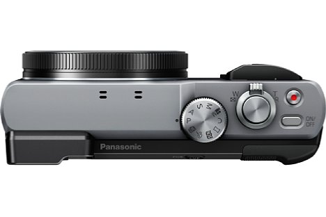 Bild Ausgeschaltet mit dementsprechend eingefahrenem Objektiv ist die Panasonic Lumix DMC-TZ81 sehr flach. [Foto: Panasonic]