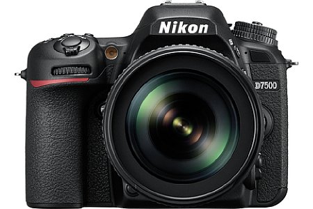 Nikon D7500 mit AF-S 18-105 mm f3.5-5.6 G ED VR. [Foto: Nikon]